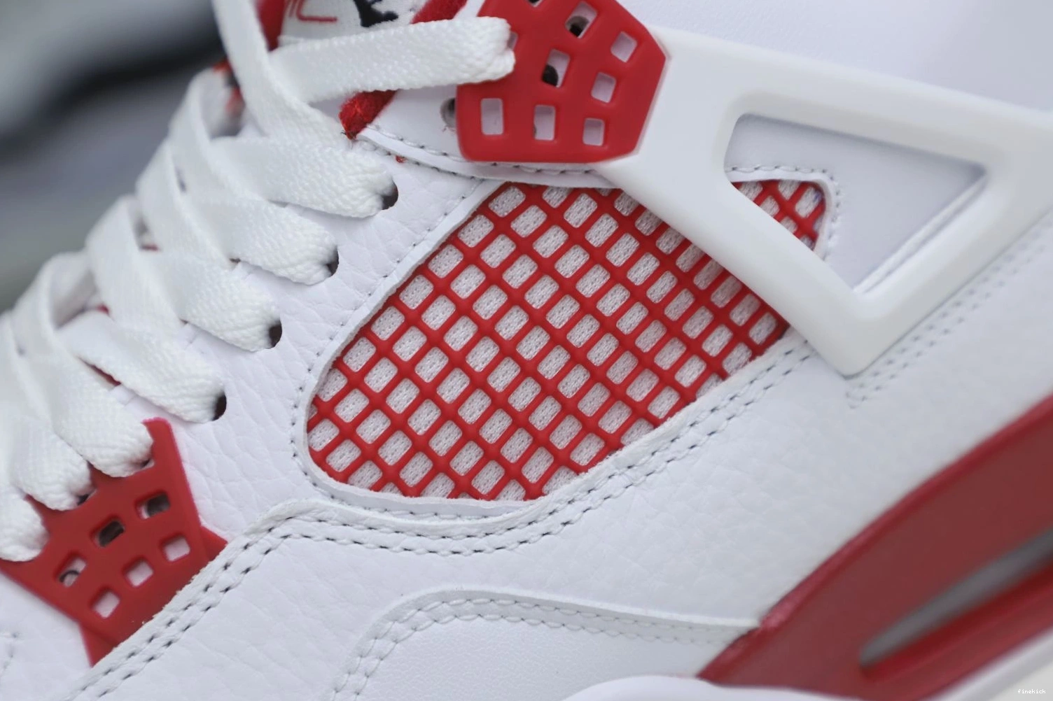 RETRO AIR JORDAN4 89 ALTERNATE 0101